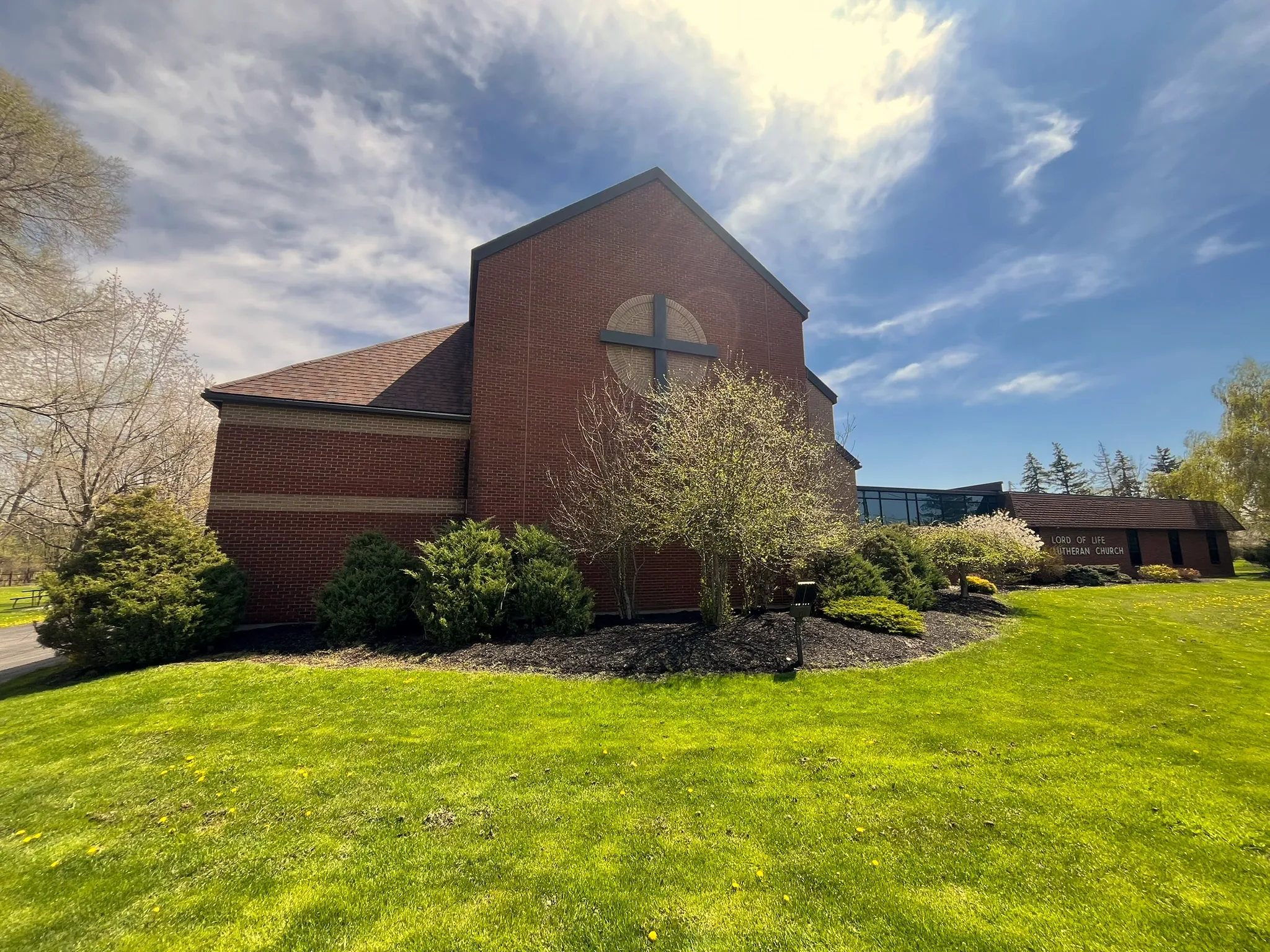 Lord of Life Lutheran Church exterior on a clear day, Depew, NY